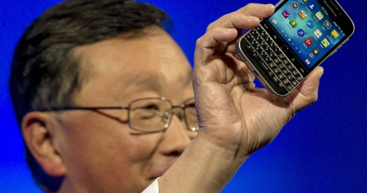 G1 - BlackBerry corteja fãs do teclado físico com novo celular