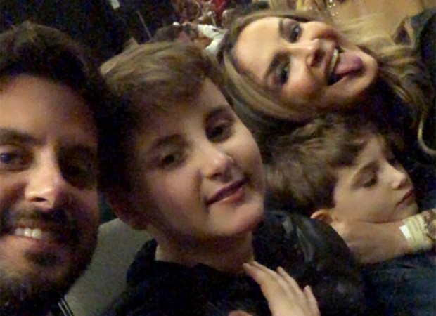 Claudia Leitte, Marcio Pedreira e os filhos, Rafael e Davi (Foto: Reprodução / Instagram)