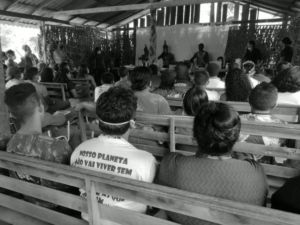 Guardiões da Floresta durante formação política na Terra Indígena Araribóia. — Foto: Gilderlan Rodrigues/Cimi-MA
