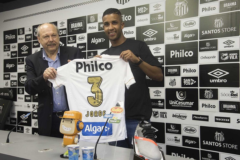 Jorge foi o Ãºltimo reforÃ§o apresentado pelo Santos â?? Foto: Ivan Storti/Santos FC