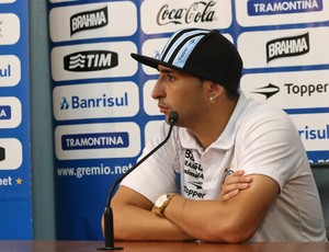 Alan Ruiz manifesta desejo de ficar e revela reunião entre agente e Grêmio