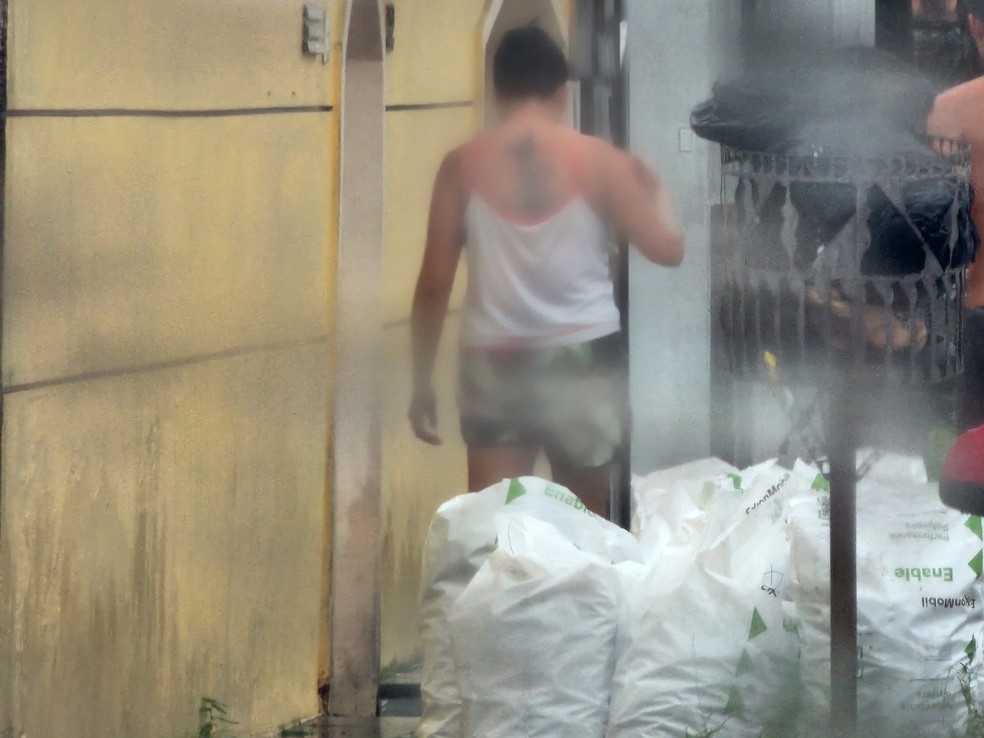 Suspeita de envenenar o marido foi presa em Manaus — Foto: Divulgação