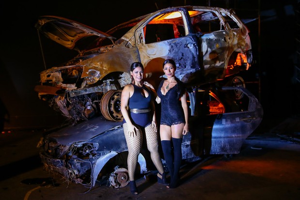 Anitta, Simone e Simaria em gravação de clipe (Foto: Manuela Scarpa/Brazil News)