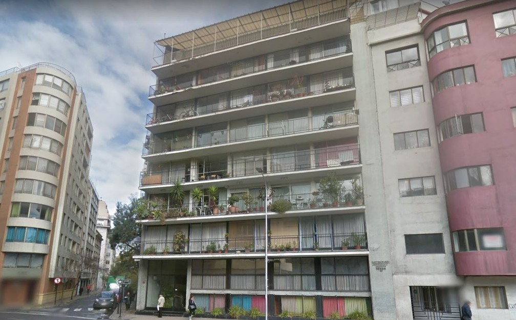 Segundo imprensa chilena, vazamento de gÃ¡s ocorreu nesse edifÃ­cio em bairro residencial de Santiago â€” Foto: ReproduÃ§Ã£o/Google Maps