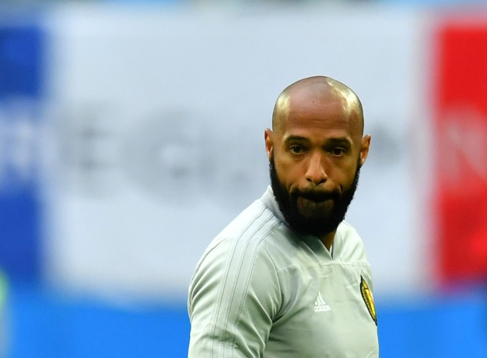 Thierry Henry foi assistente técnico da Bélgica na Copa do Mundo — Foto: REUTERS/Dylan Martinez