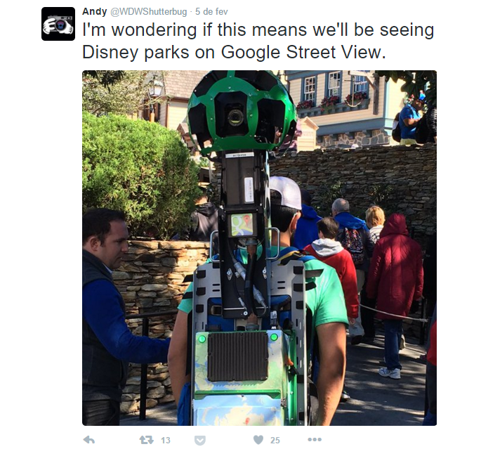 No Twitter, usuários relataram funcionários do Street View na Disney (Foto: Reprodução/Twitter)