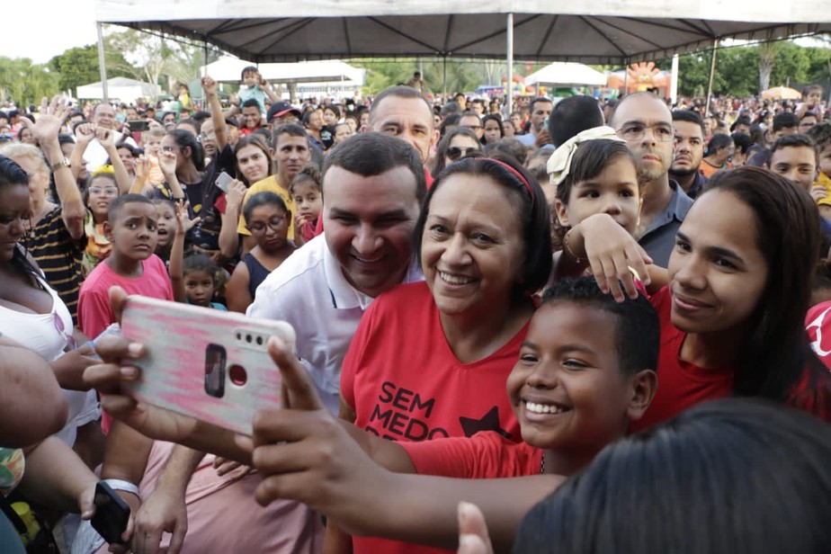 Evento com Fátima Bezerra, governadora do RN, é interrompido em Natal após disparos