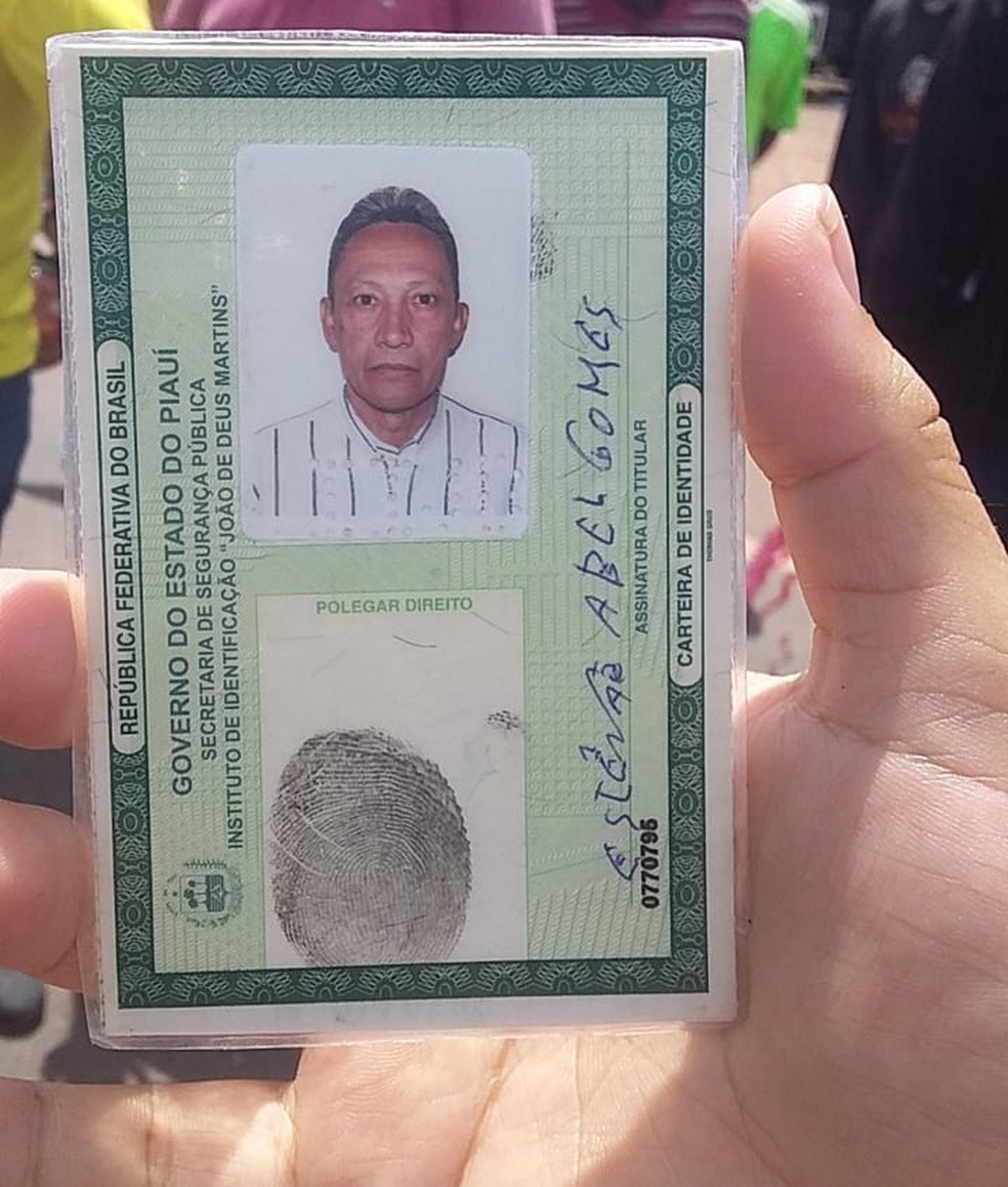 Estêvão Abel Gomes morreu ao colidir com carro na BR-316, em Picos — Foto: Reprodução/Redes sociais
