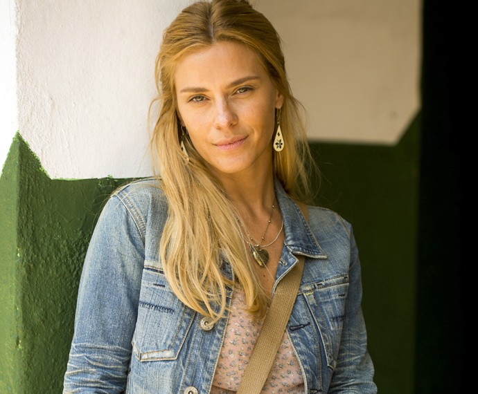 Carolina Dieckmann é Lara em A Regra do Jogo (Foto: João Miguel Júnior/ Globo)