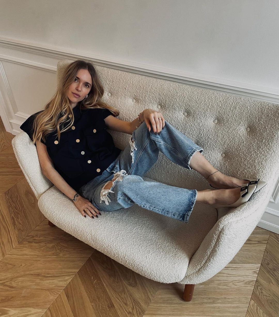 Jeans rasgado: Pernille  (Foto: Reprodução/Instagram)