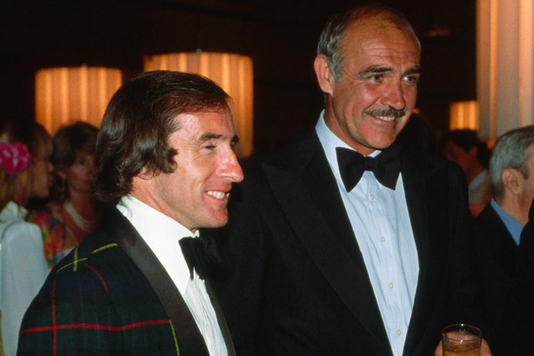 Jackie Stewart e Sean Connery em uma festa antes do Grande Prêmio de Monte Carlo de Fórmula 1 em junho de 1981 (Foto: Getty Images)