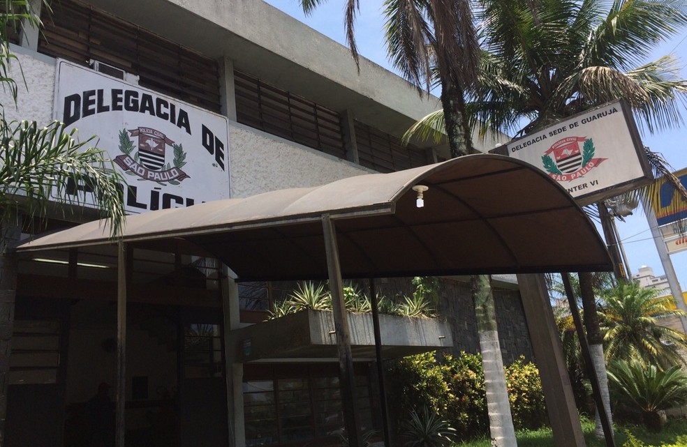Caso é investigado pela Delegacia Sede de Guarujá, SP — Foto: Guilherme Lúcio/G1