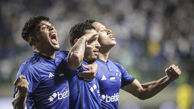 William comemora gol do Cruzeiro