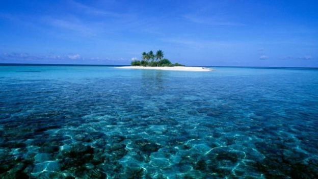 Pequenas regiões insulares serão seriamente atingidas pelo aumento do nível do mar, segundo o relatório do IPCC (Foto: Science Photo Library via BBC)