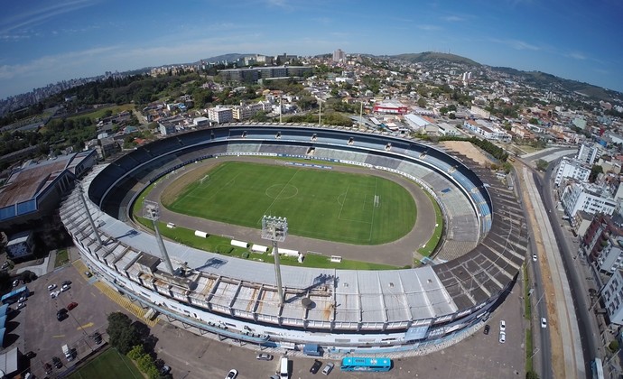 Imagens aéreas mostram o avanço na demolição do Olímpico
