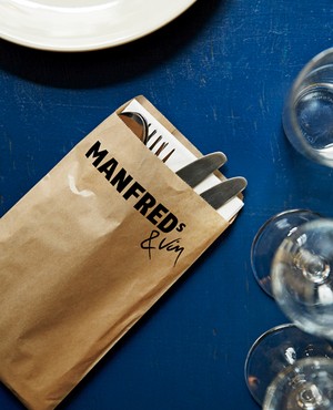 Cutlery in restaurant Manfred (Foto: Ulf Svane  )