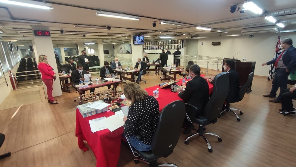 C&acirc;mara Municipal de Presidente Prudente aprovou relat&oacute;rio da CPI da Cultura &mdash; Foto: David de Tarso/TV Fronteira