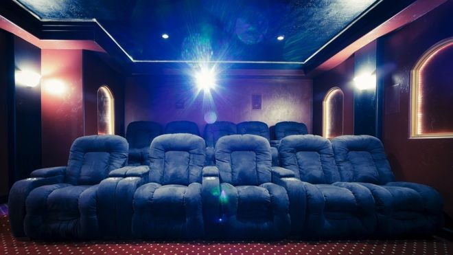 Red Carpet foi criada para os que têm salas de cinema em casa e cobra  (Foto: Getty Images/via BBC News Brasil)