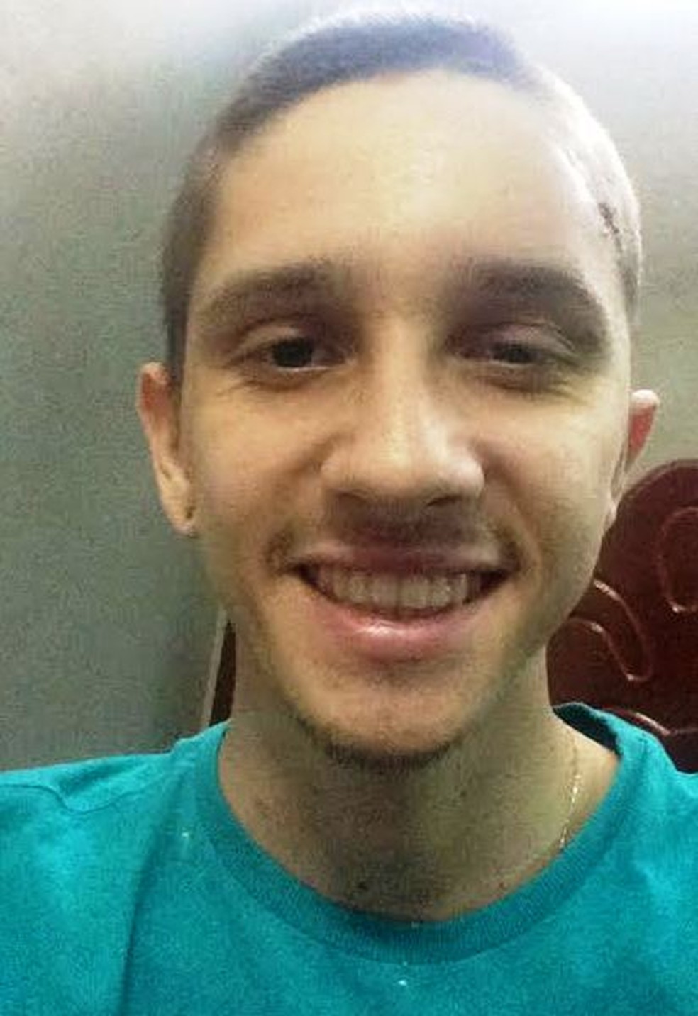 Rafael Bandeira Barbosa se recupera em casa (Foto: Rafael Bandeira Barbosa/Arquivo pessoal)