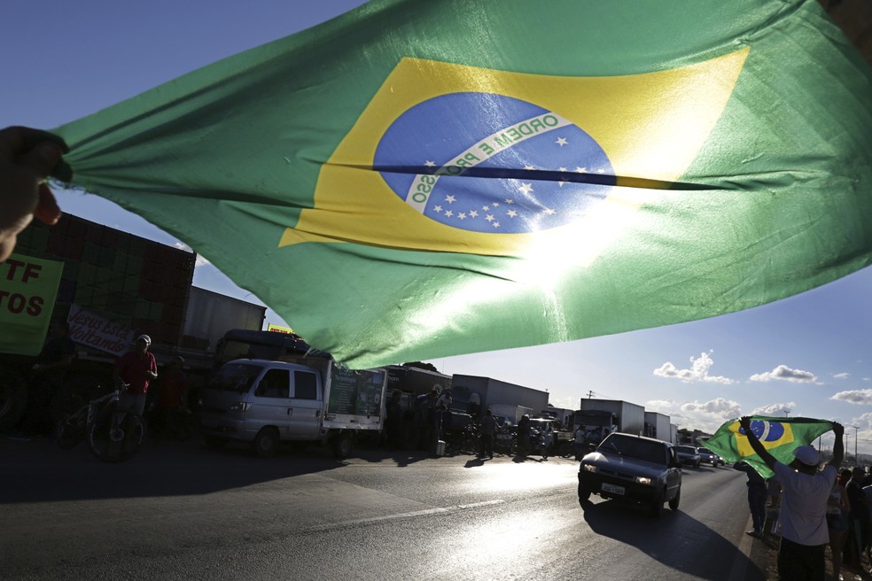 Analise Conversao De Caminhoes Para Gas Natural Nao Sera Simples Brasil Valor Economico