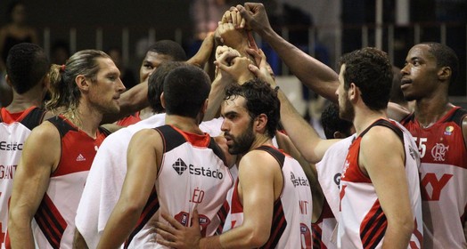 São José vence o Flamengo e empata a série das quartas de final do NBB