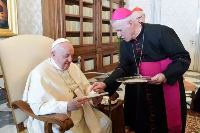 Arcebispo de Aparecida e bispos da região se encontram com Papa Francisco no Vaticano