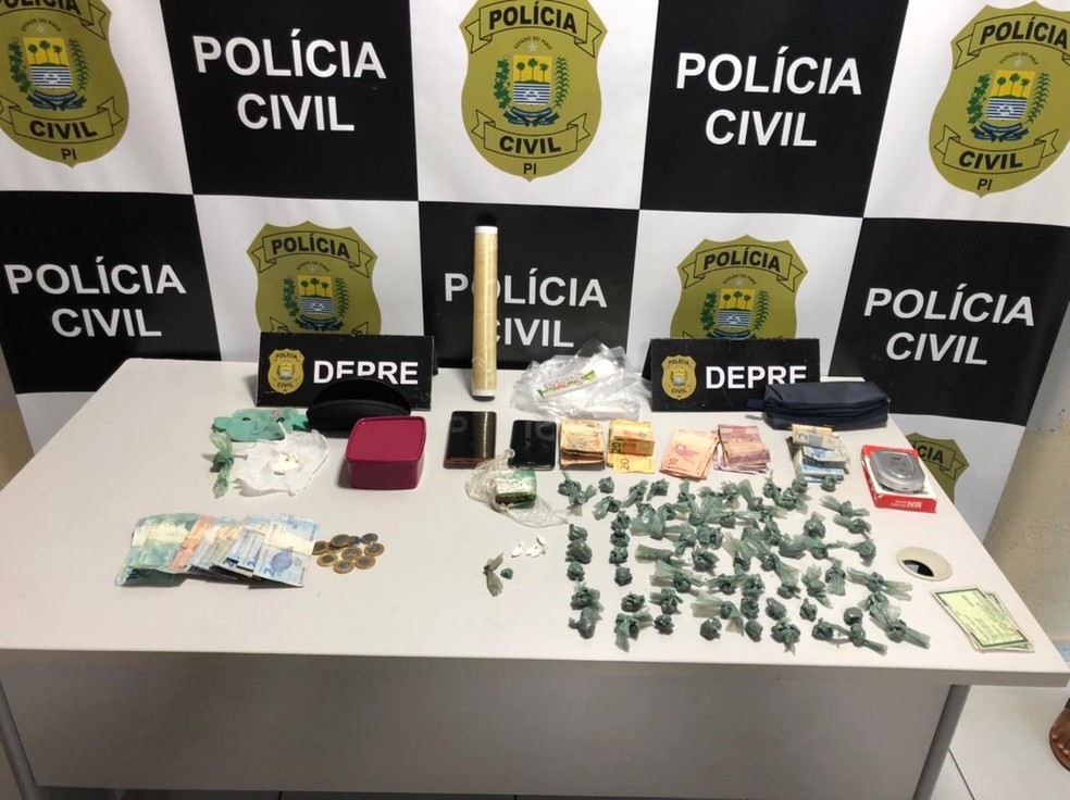 Drogas e materiais apreendidos pela Depre em Teresina — Foto: Divulgação/PC-PI