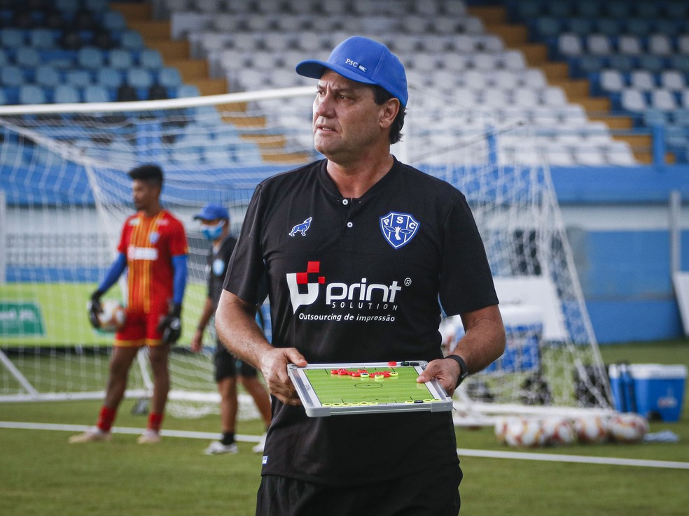 Tecnico Bicolor Joao Brigatti Participa Do Globo Esporte Para Desta Quinta Feira Dia 19 Pa Ge