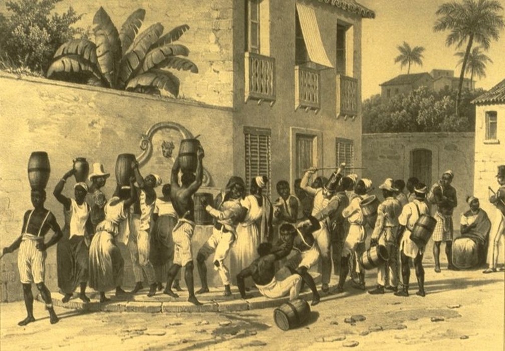 Escravizados urbanos coletando água no Brasil da década de 1830. Para pesquisadores, escravidão atrasou desenvolvimento do país — Foto: Johann Moritz Rugendas/Slavery Images via BBC