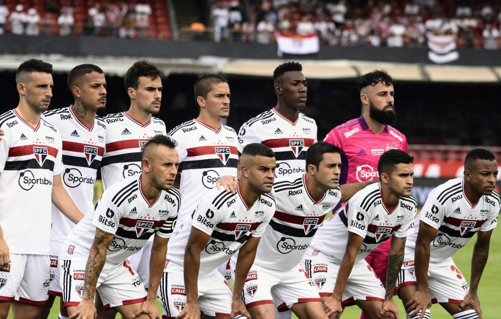 São Paulo posado x Corinthians — Foto: Marcos Ribolli