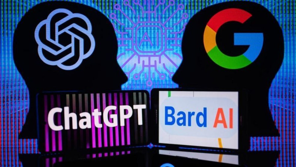 Interfaces do ChatGPT e Bard  — Foto: GETTY IMAGES via BBC