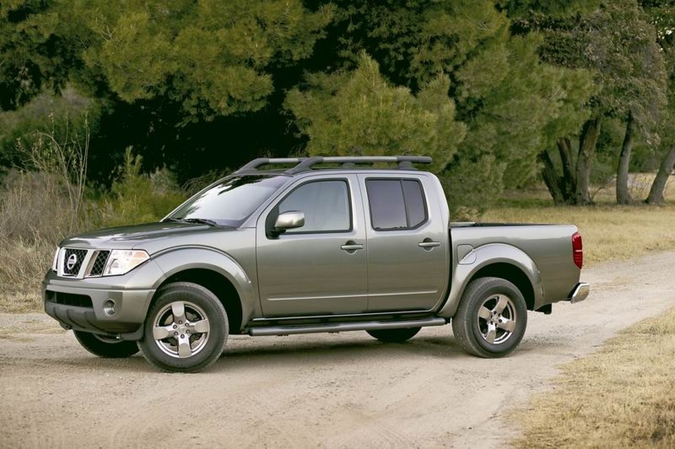 Nissan Frontier tem motor 2.5 diesel de 144 cv de potência e 1;012 litros de capacidade na caçamba — Foto: Divulgação