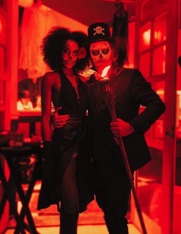 Sabrina Paiva e Rodrigo Phavanello em festa de Halloween (Foto: Reprodução/Instagram)