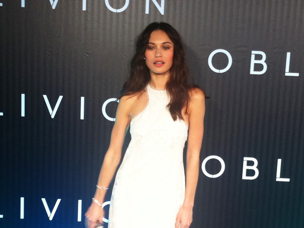 Atriz Olga Kurylenko também está no elenco de 'Oblivion', ao lado de Tom Cruise — Foto: Gabriel Barreira / G1