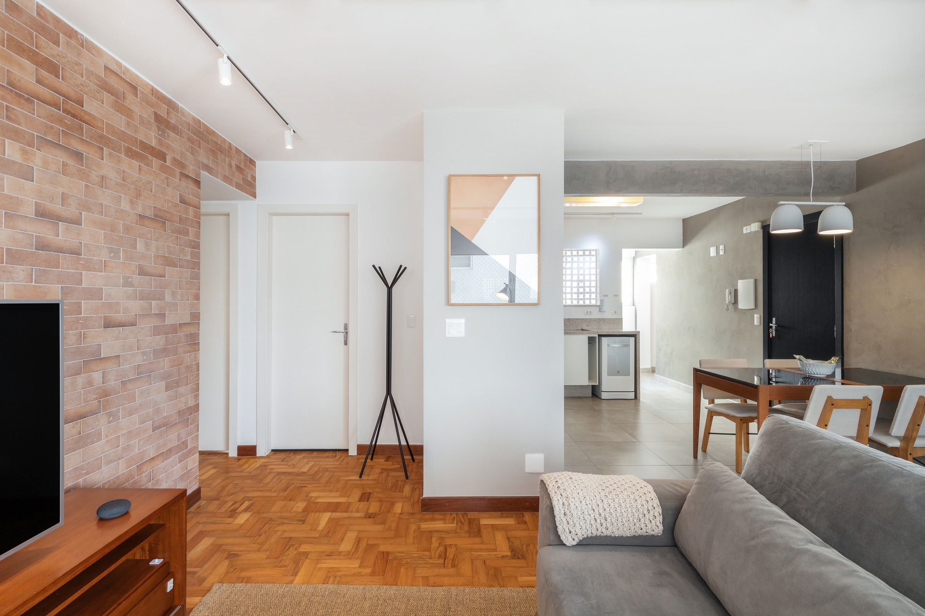 Apartamento pequeno: dicas para mobiliar e criar ambientes multifuncionais (Foto: Divulgação/Casai)