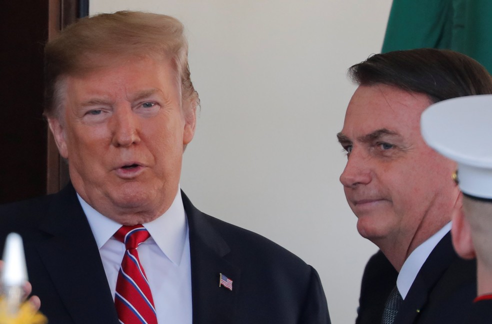O presidente dos Estados Unidos, Donald Trump, recebe o presidente Jair Bolsonaro na Casa Branca â?? Foto: Carlos Barria/Reuters