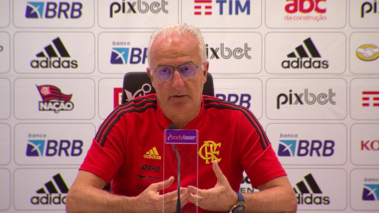 'Vamos at&eacute; o fim nessa disputa', diz Dorival J&uacute;nior sobre busca pelo t&iacute;tulo do Brasileir&atilde;o