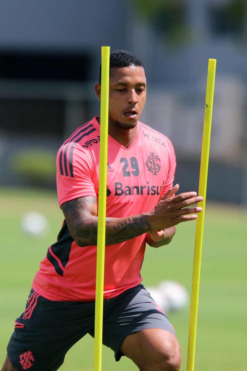 David faz exames e fica perto de assinar com o São Paulo | são paulo | ge