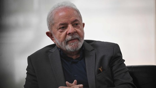 Entorno de Lula diz que ele, enfim, acordou e vai deixar o isolamento 