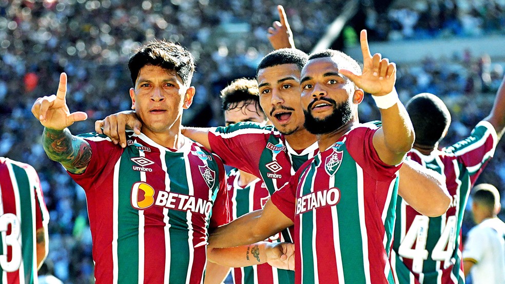 Cano, Samuel Xavier e Andr� comemoram gol do Fluminense � Foto: Mailson Santana/Fluminense FC