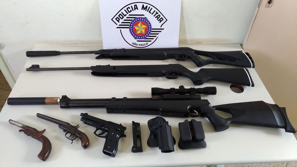 Adaptar Espingarda De Pressão Para Calibre 22 Apos Abordagem A Motorista Forca Tatica Localiza Armamento Em