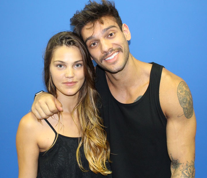 Lucas Lucco e Pâmela Tomé nos bastidores de 'Malhação' (Foto: Bel Bonotto/Gshow)