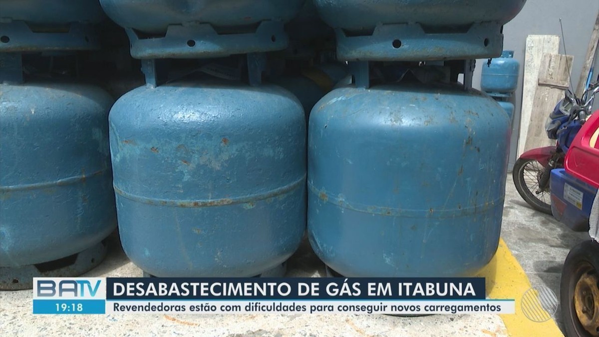 Revendedores e moradores de cidades do interior da Bahia relatam  desabastecimento do botijão de gás de cozinha | Bahia | G1