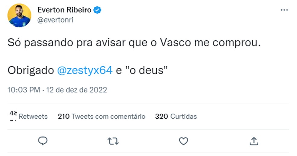 Everton Ribeiro foi hackeado no Twitter — Foto: Reprodução