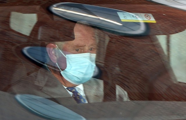 LONDON, ENGLAND - FEBRUARY 20: Prince Charles, Prince of Wales departs King Edward VII hospital where Prince Philip, Duke of Edinburgh is currently receiving treatment on February 20, 2021 in London, England. The Duke of Edinburgh was admitted to King Edw (Foto: Getty Images)