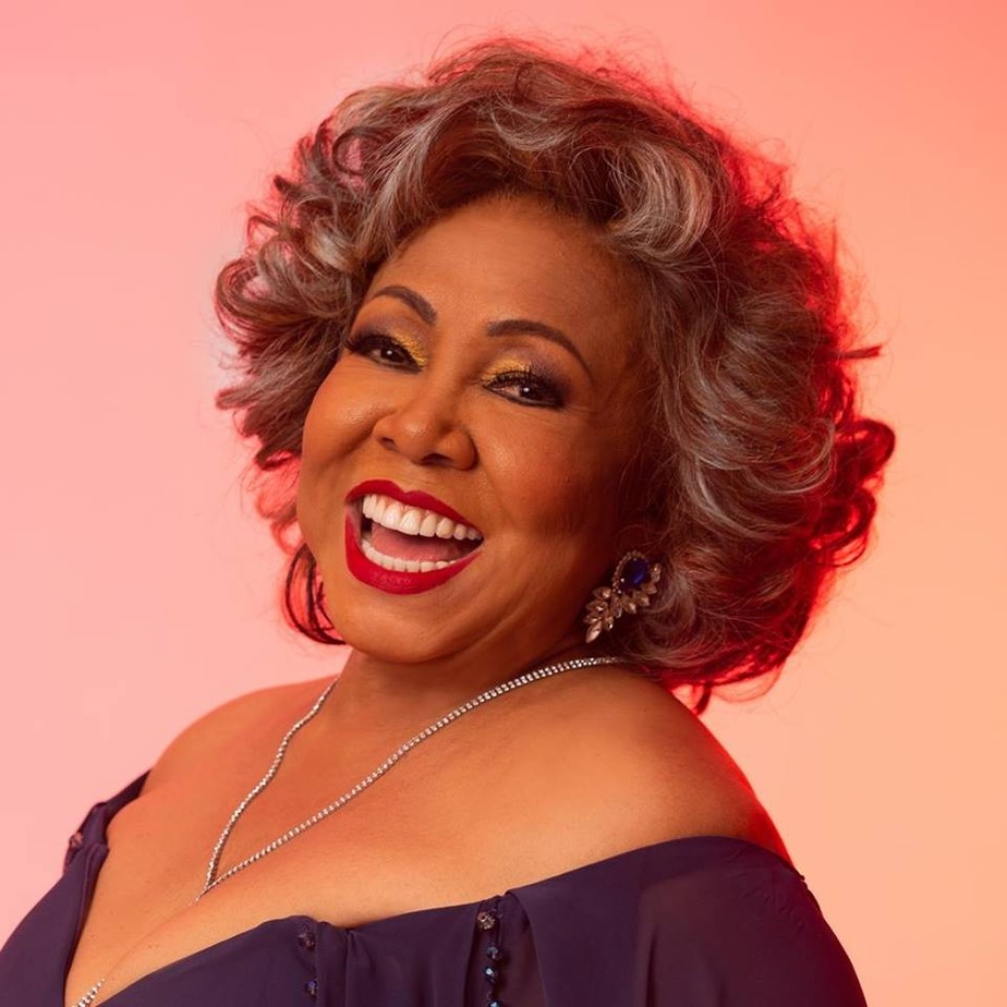 Alcione se prepara para gravar o primeiro Ã¡lbum de estÃºdio em seis anos