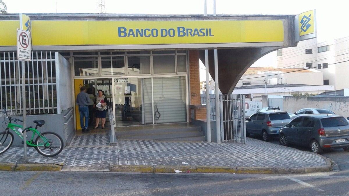 Criminosos atacam duas agências bancárias em Votorantim Sorocaba e Jundiaí G1
