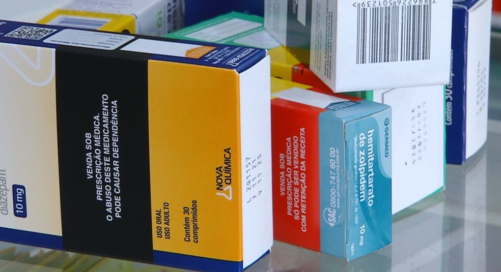 Funcionária de hospital é suspeita de vender receitas médicas em Itumbiara  — Foto: Reprodução/TV Anhanguera