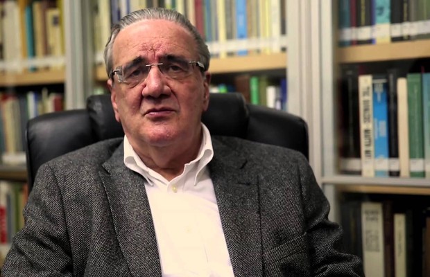O economista Luiz Gonzaga Belluzzo (Foto: Reprodução/YouTube)