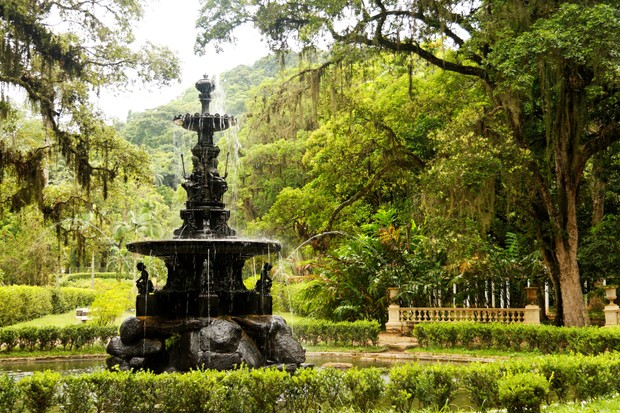 A water fountain in the botanic gardens in Rio de Janeiro (Foto: Getty Images)